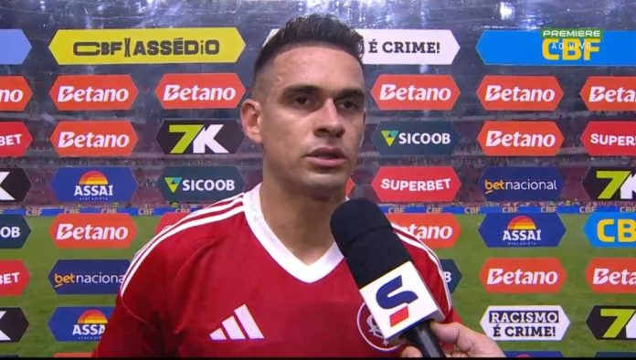 Borre-Entrevista-Flamengo-3-1-Internacional-170825 Borré em entrevista após derrota do Internacional para o Flamengo