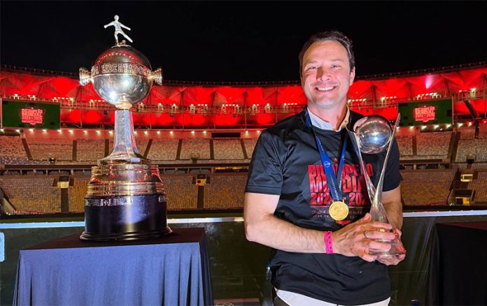 Bruno Pivetti técnico do Flamengo Bicampeão Mundial sub-20