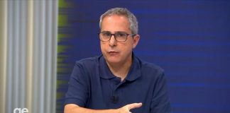 Jornalista Carlos Eduardo Mansur no Troca de Passes do Sportv