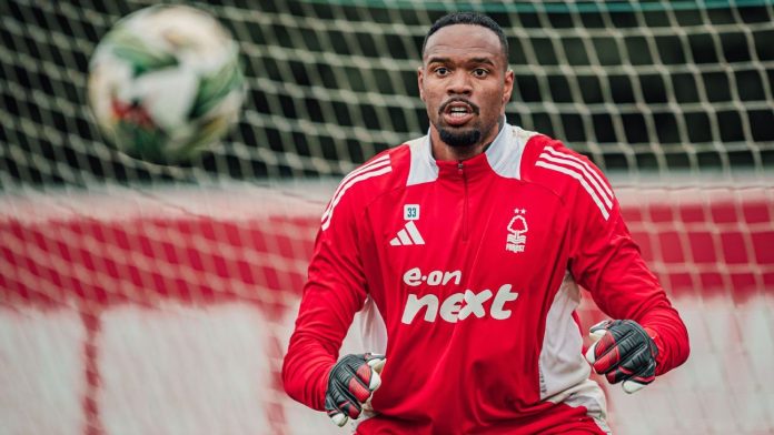 Carlos Miguel goleiro do Nottingham Forest