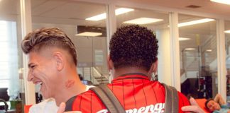 Carrascal e sua tatuagem, em sua chegada ao Flamengo no Ninho do Urubu - Foto: Adriano Fontes/Flamengo