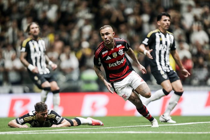 Everton-Cebolinha-Gol-Atletico-MG-0-1-Flamengo-060825-FOTO-Gilvan-de-Souza Everton Cebolinha marcou o gol da vitória do Flamengo sobre o Atético-MG - FOTO: Gilvan de Souza / Flamengo