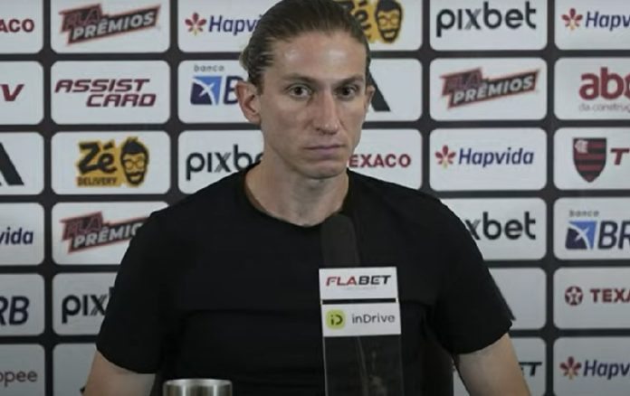 Filipe Luís em entrevista após empate do Flamengo contra o Ceará