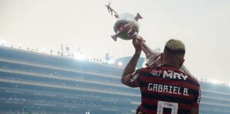 Gabigol e a Taça Libertadores da América conquistada pelo Flamengo em 2019