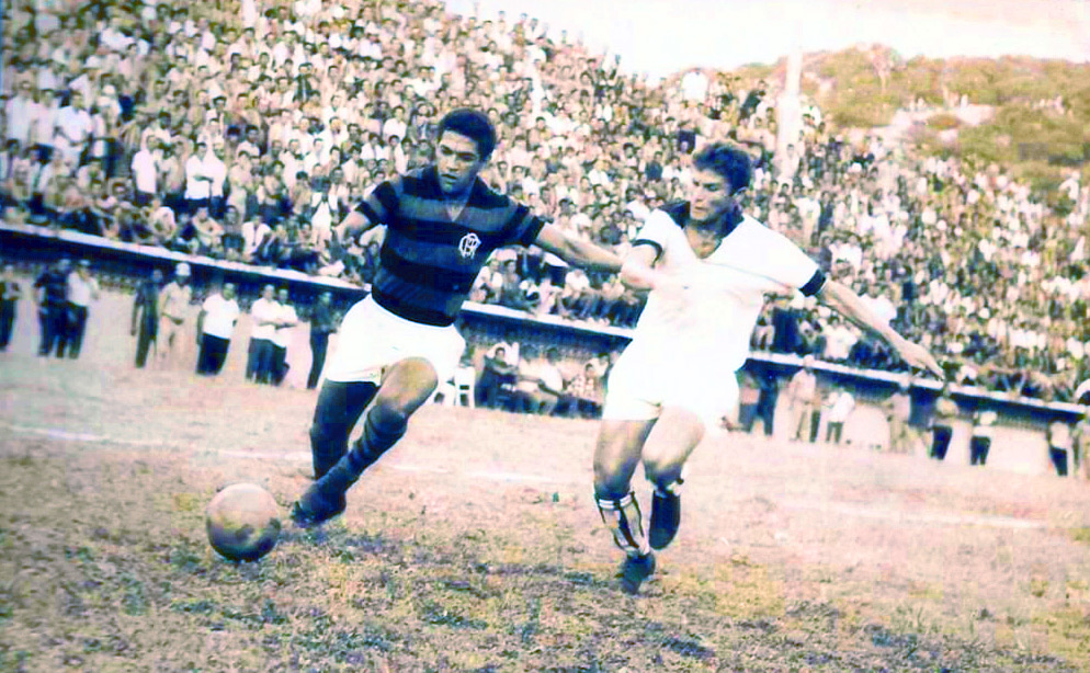 Garrincha em campo pelo Flamengo na vitória por 2×1 sobre o ABC, no dia 9 de fevereiro de 1969