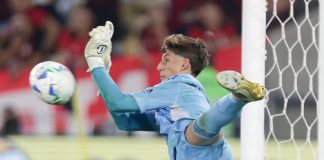 Léo Nanetti defende cobrança de pênalti no Mundial sub-20 contra o Barcelona