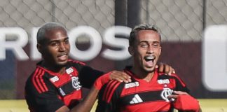 Matheus Gonçalves e Lorran em goleada do Flamengo sobre o Bayer Leverkusen na Gávea