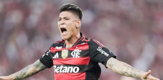 Carrascal comemora seu primeiro gol pelo Flamengo contra o Vasco - FOTO: Gilvan de Souza / Flamengo