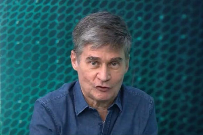 Jornalista Fabio Piperno