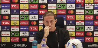 Filipe Luís em entrevista coletiva após vitória do Flamengo sobre o Estudiantes