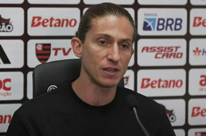 Filipe Luís em entrevista após vitória do Flamengo sobre o Juventude