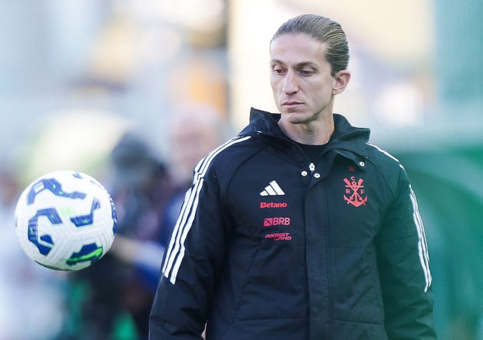 Filipe Luís comanda o Flamengo na vitória sobre o Juventude - FOTO: Gilvan de Souza / Flamengo