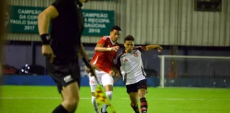Flamengo e Internacional empataram em 1x1 pelo Brasileirão sub-17 - FOTO: Rafaela Frison / SC Internacional