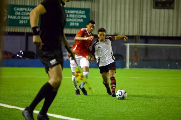 Flamengo e Internacional empataram em 1x1 pelo Brasileirão sub-17 - FOTO: Rafaela Frison / SC Internacional