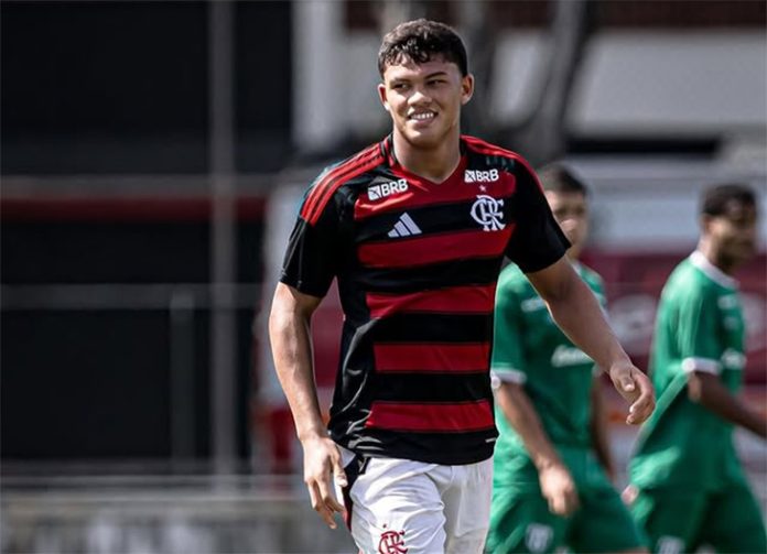 Luiz Guilherme atacante da base do Flamengo