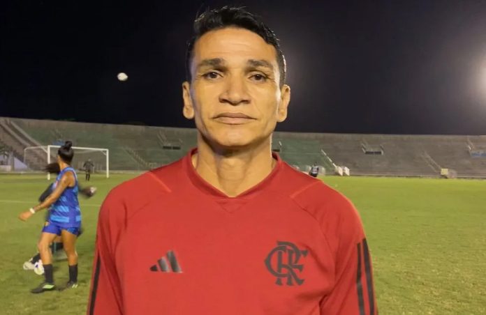 Ronaldo Angelim, ex-zagueiro, ídolo do Flamengo