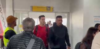 Saúl chega a Caxias do Sul para jogo do Flamengo contra o Juventude