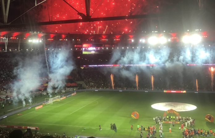 Nação Rubro-Negra em peso no Maracanã