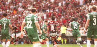 Arrascaeta em campo na vitória do Flamengo sobre o Palmeiras - FOTO: Gilvan de Souza / Flamengo
