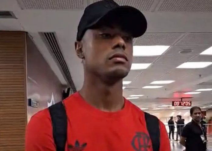 Bruno-Henrique-Entrevista-Flamengo-1-0-Racing-221025 Bruno Henrique em entrevista na zona mista do Maracanã após vitória do Flamengo sobre o Racing