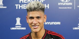 Carrascal eleito craque do jogo na vitória do Flamengo sobre o Racing