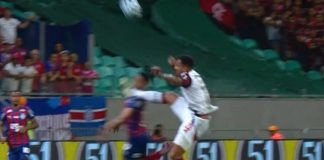 Danilo levanta demais a perna e é expulso na derrota do Flamengo para o Bahia
