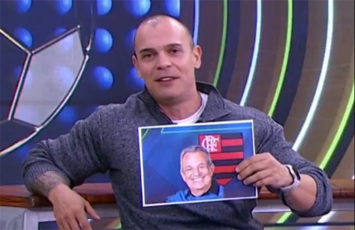 Mano, jornalista do SBT