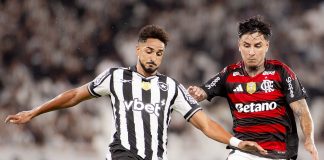Pulgar em campo na vitória do Flamengo sobre o Botafogo - FOTO: Adriano Fontes / Flamengo