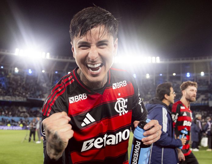 Pulgar comemora a classificação do Flamengo para final da Copa Libertadores da América - FOTO: Adriano Fontes / Flamengo