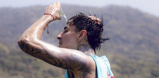 Pulgar em treino do Flamengo no Ninho do Urubu
