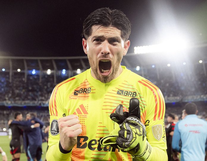 Rossi comemora a classificação do Flamengo para final da Libertadores da América - FOTO: Adriano Fontes / Flamengo
