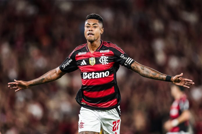 Bruno Henrique comemora o 1º gol do Flamengo na vitória sobre o Sport - FOTO: Gilvan de Souza / Flamengo