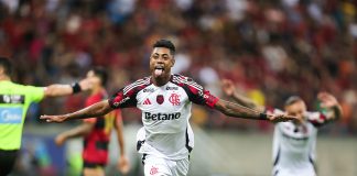 Bruno Henrique comemora mais um gol do Flamengo na goleada sobre o Sport - Foto: Gilvan de Souza / Flamengo