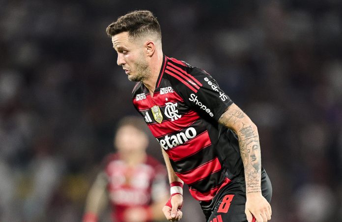 Saul em campo pelo Flamengo na derrota para o Fluminense - Foto: Gilvan de Souza / Flamengo