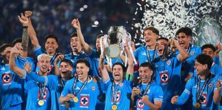 Time do Cruz Azul campeão da Concacaf