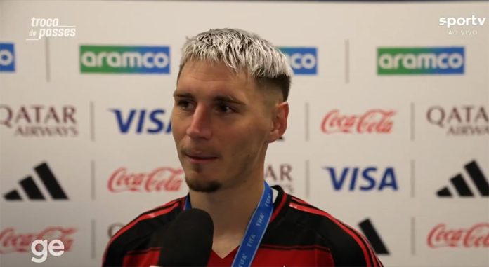 Varela em entrevista após a vitória do Flamengo sobre o Pyramids