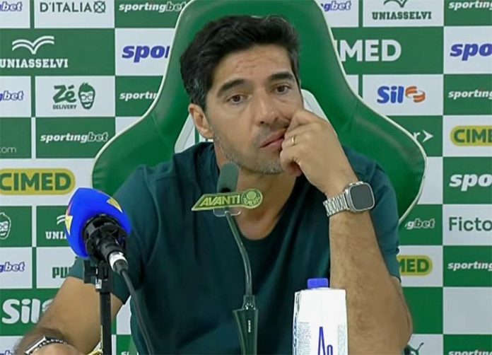 Entrevista com o técnico do Palmeiras Abel Ferreira