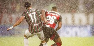 Alex Sandro em campo pelo Flamengo na derrota para o Fluminense - Foto: Gilvan de Souza / Flamengo