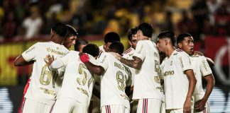 Jogadores do Flamengo em campo na derrota para o Volta Redonda pelo Carioca - Foto: Gilvan de Souza / Flamengo