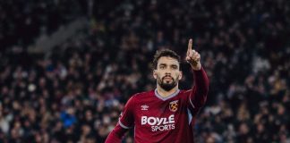 Lucas Paquetá em campo pelo West Ham