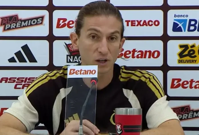 Filipe Luís em entrevista coletiva após vitória do Flamengo sobre o Madureira