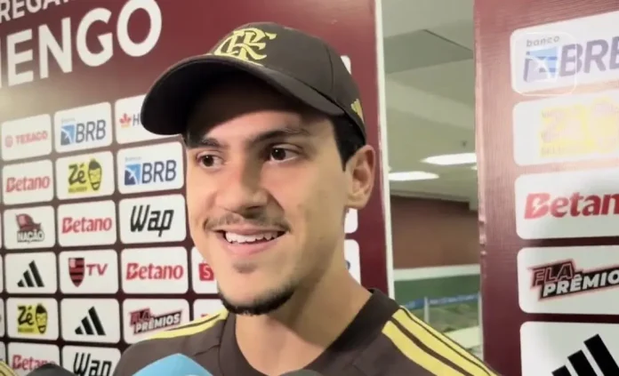 Pedro em entrevista após vitória do Flamengo sobre o Cruzeiro no Maracanã
