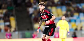 Léo Pereira em campo na vitória do Flamengo sobre o Fluminense - Foto: Gilvan de Souza / Flamengo