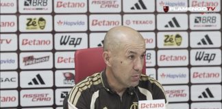 Leonardo Jardim em entrevista coletiva após derrota do Flamengo para o Bragantino