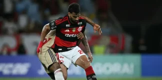 Lucas Paquetá em campo na goleada do Flamengo sobre o Independiente Medellín - Foto: Mauro Pimentel / AFP