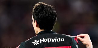 O artilheiro Pedro em campo na vitória do Flamengo sobre o Fluminense no Maracanã - Foto: Gilvan de Souza / Flamengo