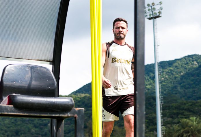 Saúl em treino Flamengo no Ninho do Urubu - Foto: Gilvan de Souza / Flamengo