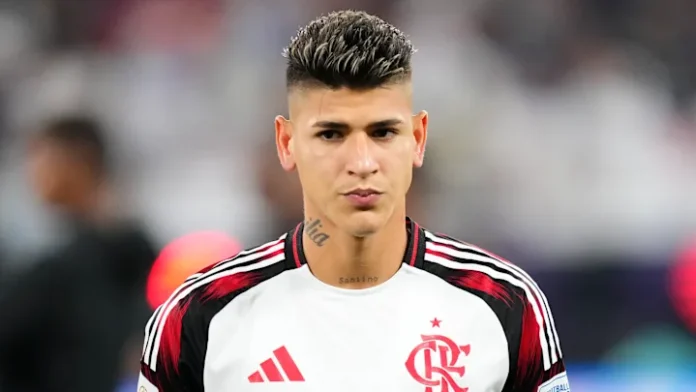 Jorge Carrascal meia do Flamengo