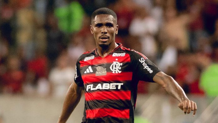 Evertton Araújo volante do Flamengo