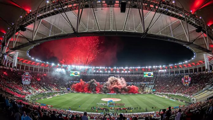 Torcida do Flamengo no Maracanã